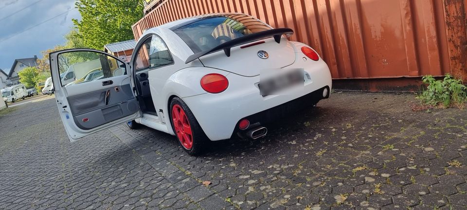 Vw Beetle v5 2.3l in Niederkassel