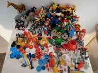 Playmobil 60 Figuren (Männer,Frauen,Kinder) Tiere + diverses Nordrhein-Westfalen - Velbert Vorschau