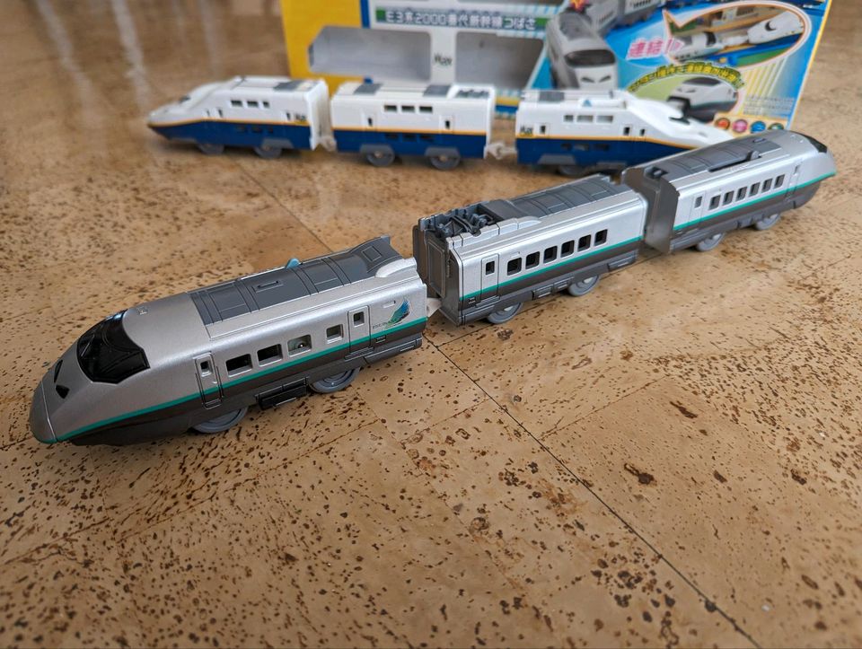 Tomy Plarail Shinkansen Doppelpack Spielzeug Japan in Ostfildern