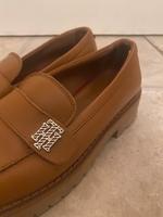 Tommy Hilfiger Schuhe Mitte - Gesundbrunnen Vorschau