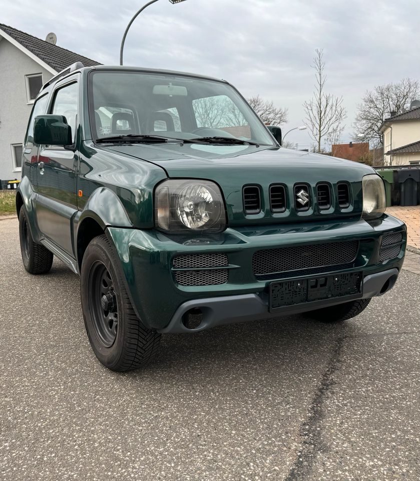 Suzuki Jimny 1.3 4WD, guter Zustand, neue Kupplung & Inspektion in Saarbrücken