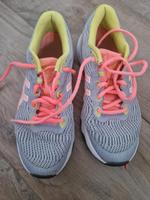 asics  Gt 1000 Laufschuhe /Sportschuhe  Gr 38 Saarland - Püttlingen Vorschau