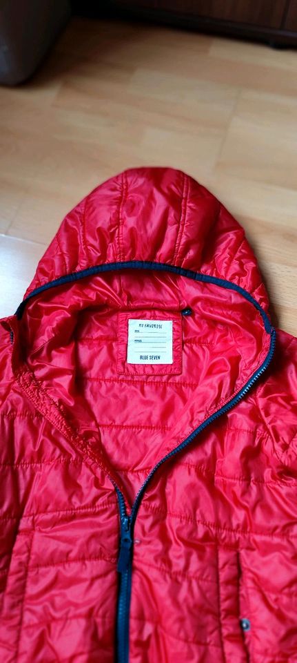 Steppjacke in rot in Friedewald