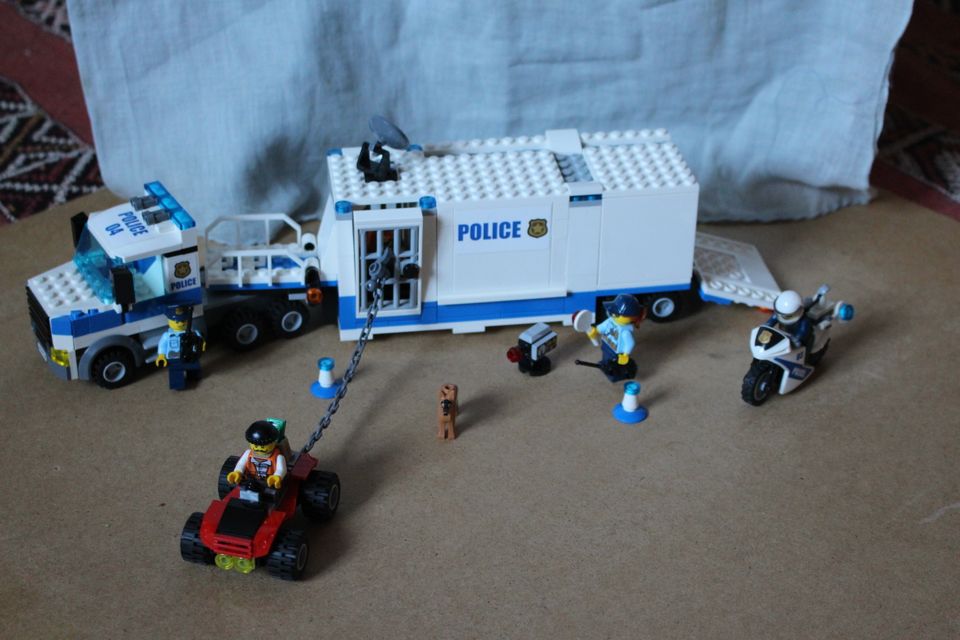 Lego City Polizei in Hausen