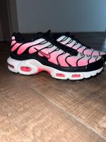 Haifisch Nikes für Damen Bayern - Seeg Vorschau