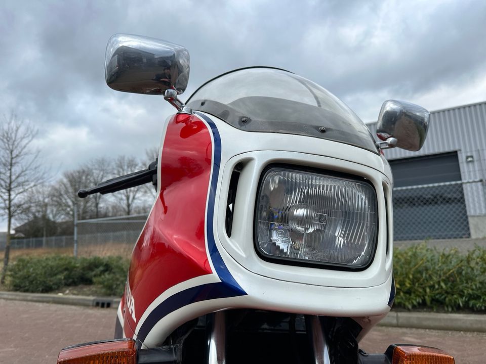 Honda CB1100R in Moers