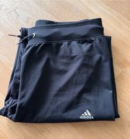 Adidas 3/4 Soorthose, Gr. 152, schwarz/weiß Bayern - Konradsreuth Vorschau