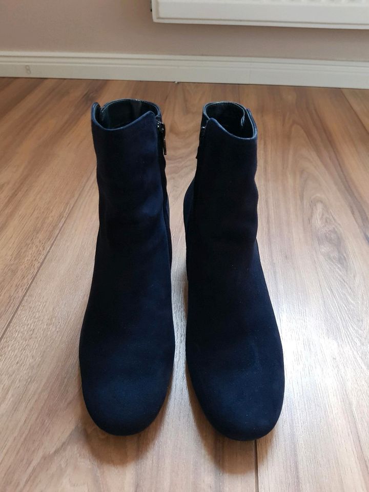 Stiefeletten von Paul Green Gr. 40 / 6 1/2 wie Neu in Hamburg