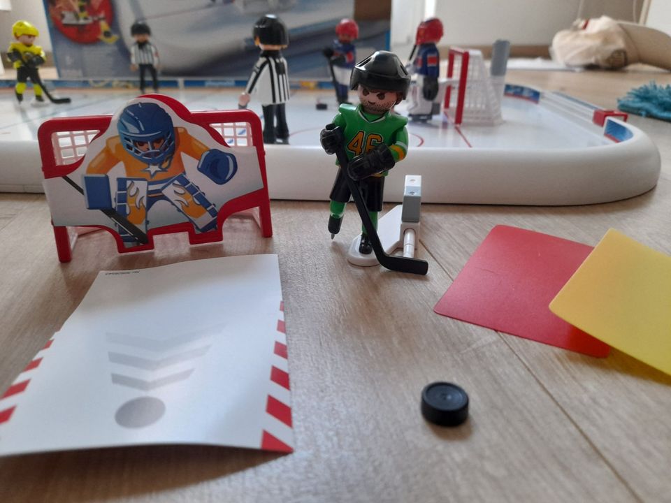 Playmobil Action&Sport Eishockey Set Mit Eismaschine in Beverungen