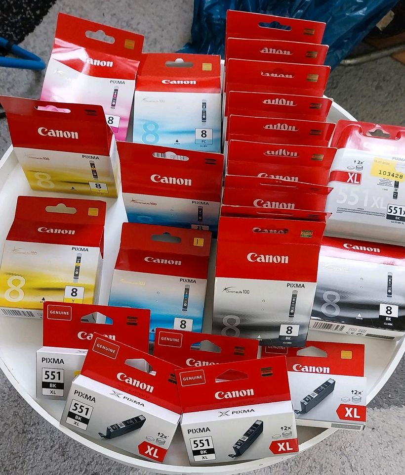 Canon pixma Druckerpatronen verschiedene Farben ! (im Paket) in Halle
