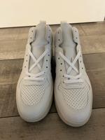 Veja T2 weiß Sneaker hi top weiß Leder Gr. 46 neu Baden-Württemberg - Ellwangen (Jagst) Vorschau