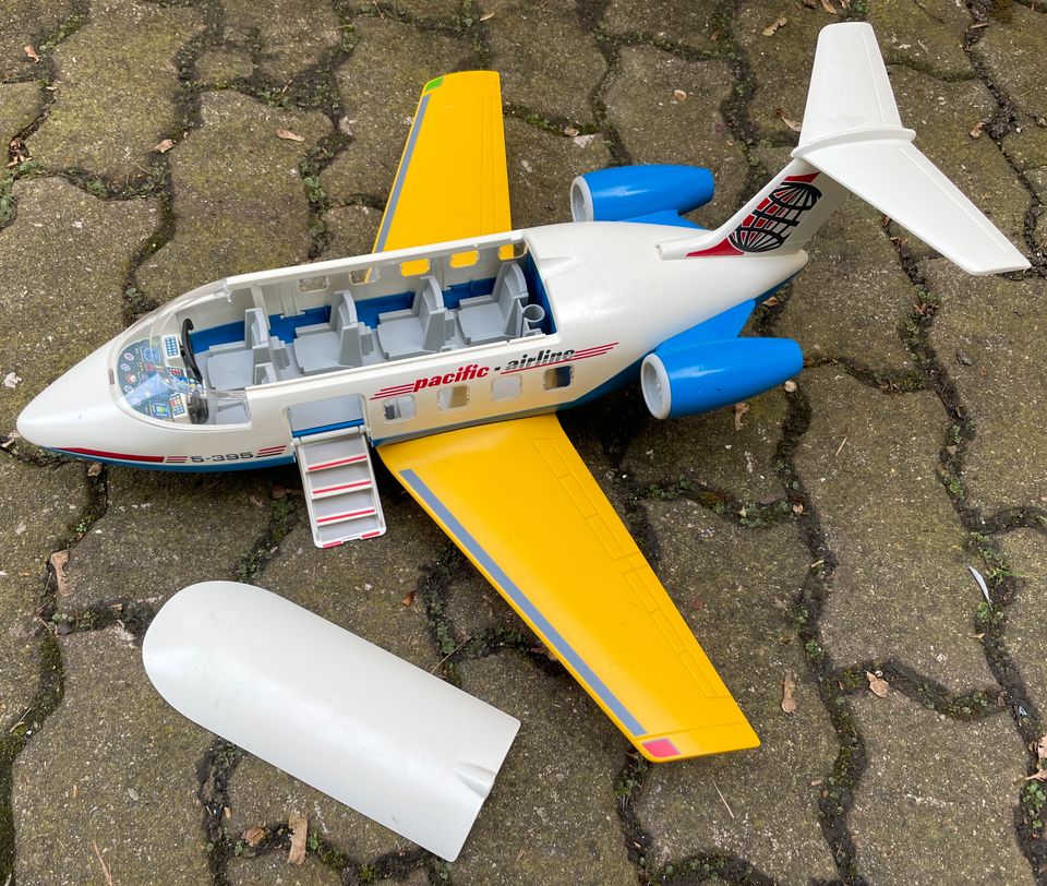 Playmobil - 5395 - Flugzeug / Passagier-Jet - Pacific Airline in Hamburg