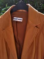 Damen Leder Blazer von Gerry Weber Größe 38 Niedersachsen - Uplengen Vorschau