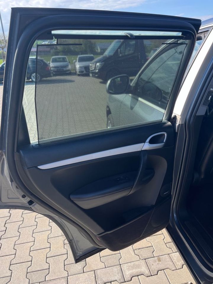 Porsche Cayenne S 4.5, SH-gepfl,Leder,Navi,Xen,TÜV-02/26 in Mengkofen