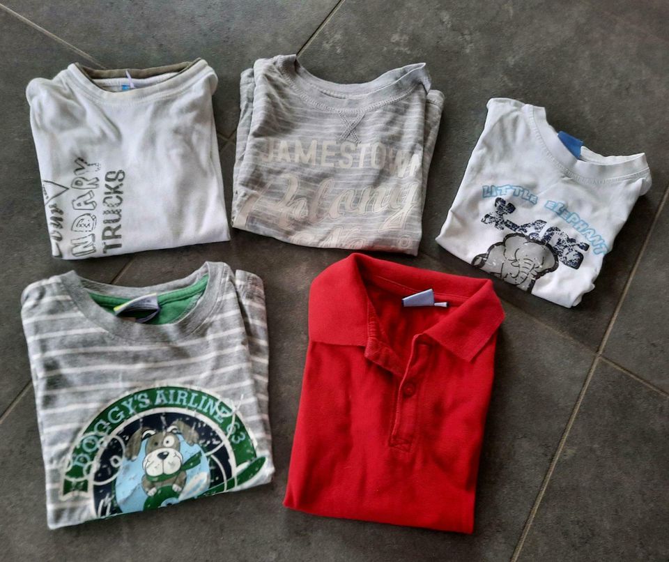 Jungen Kleiderpaket T-Shirts, Gr. 98/104 in Gaukönigshofen