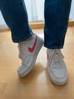Damen Turnschuhe Nike Sportswear Court Vision Sneaker Low Pink 39 Hessen - Niestetal Vorschau