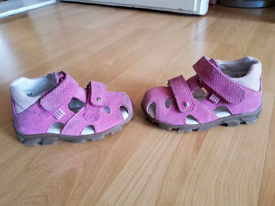 Sandalen Lauflerner leder lila / rosa  Elefanten Gr. 22 in Berlin