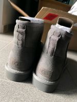 Ugg Neu gr.39 classic Mini  grey Niedersachsen - Braunschweig Vorschau