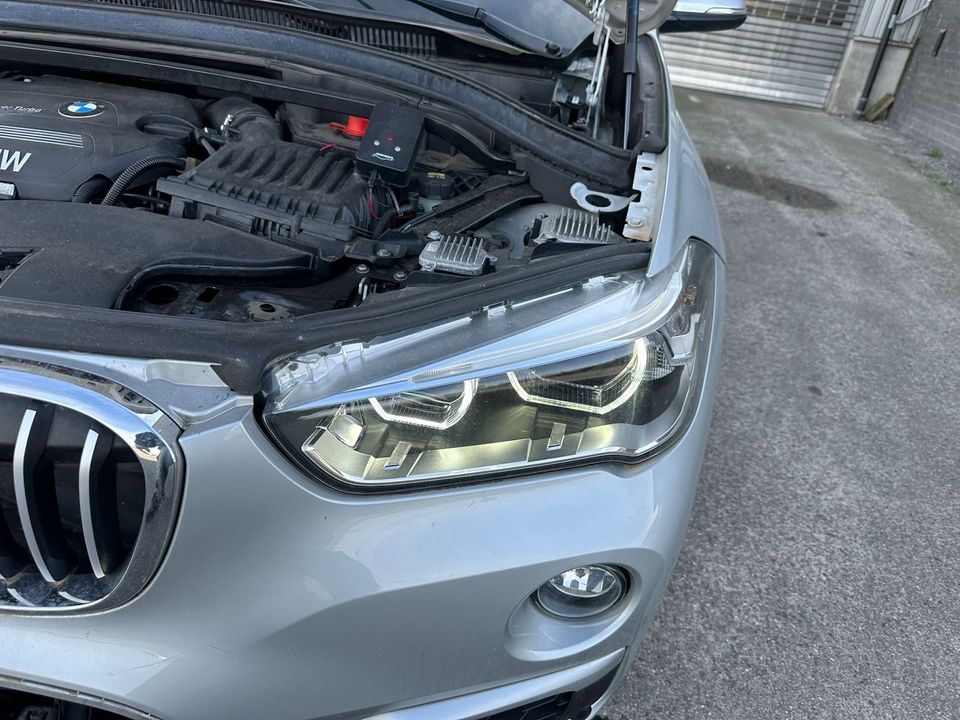 BMW X1 Baureihe sDrive 18d Automatik Head-up Display in Aachen