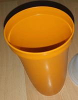 TUPPERWARE Schüttelbecher Mixbecher Shaker 844-24 Mix-Fix Orange Essen - Essen-Kray Vorschau