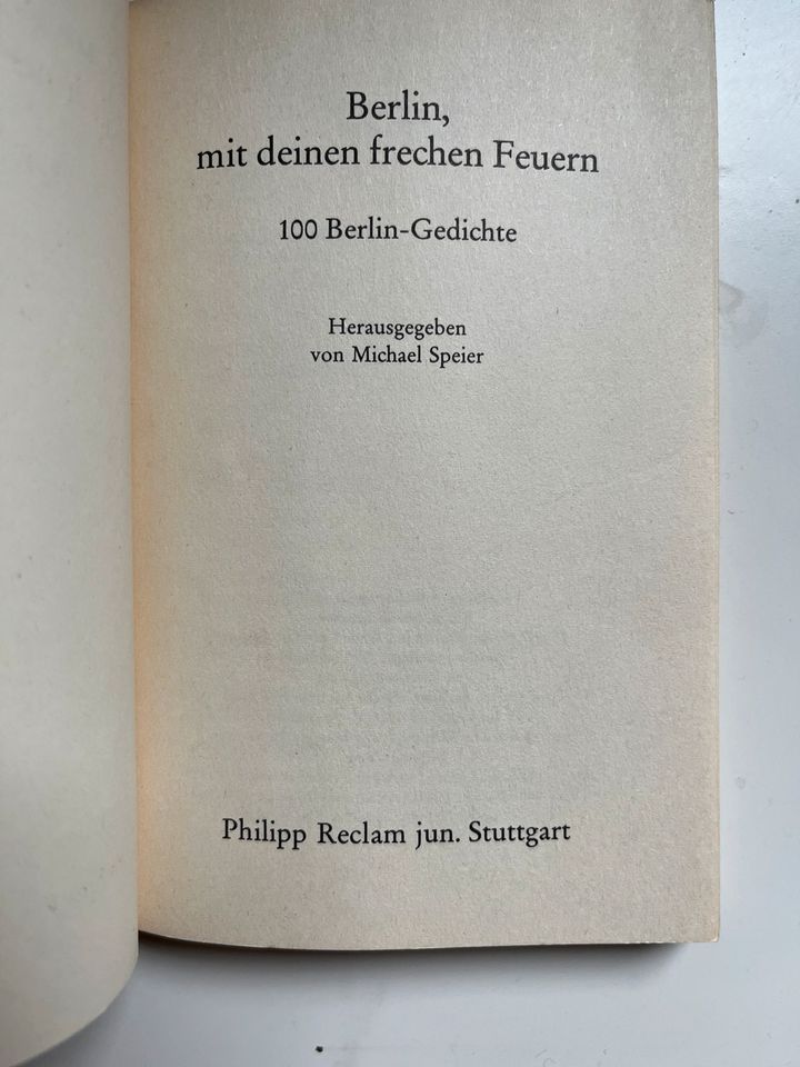 Buch Gedichte Berlin, mit deinen frechen Feuern in Schwülper