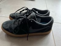 Nike SB check schwarz Uk 7,5, D 42 Sachsen-Anhalt - Dessau-Roßlau Vorschau