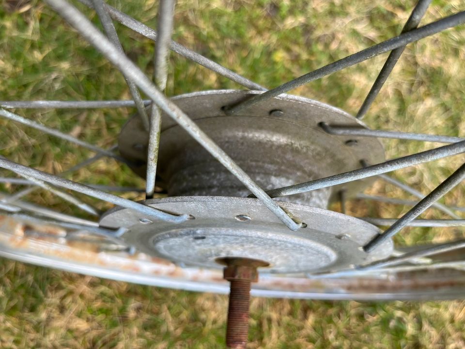 Motobecane Felgen,Räder,Mobylette Rad,Mofa in Langlingen