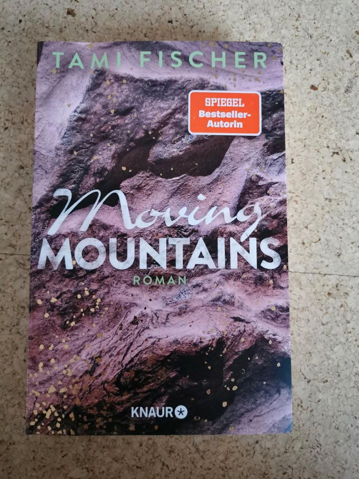 Buch Moving Mountains Roman Tami Fischer in Nordrhein-Westfalen - Minden |  eBay Kleinanzeigen ist jetzt Kleinanzeigen