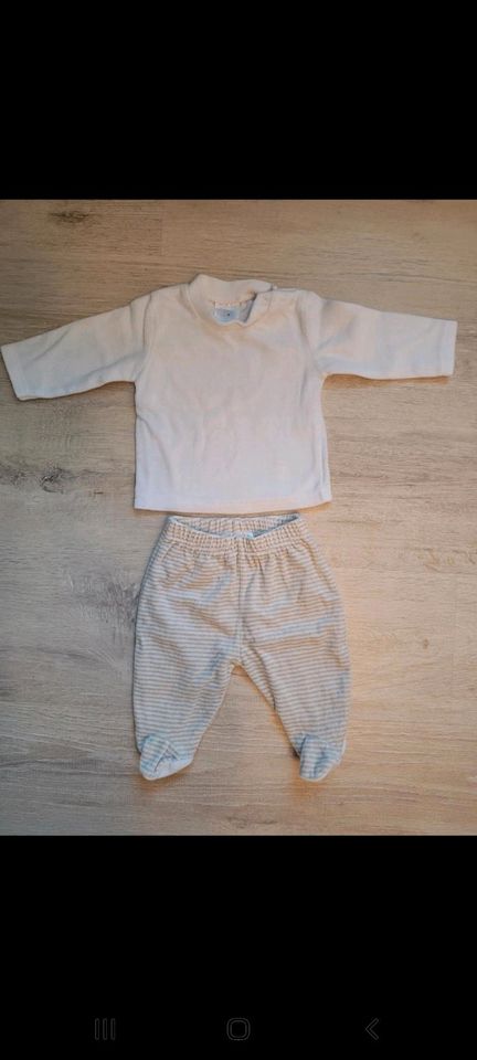 Set Pullover + Hose mit Füßen, Größe 62 in Krostitz