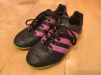 Adidas Hallenschuhe Gr. 33 Fußballschuhe Halle Turnschuhe Baden-Württemberg - Niedereschach Vorschau