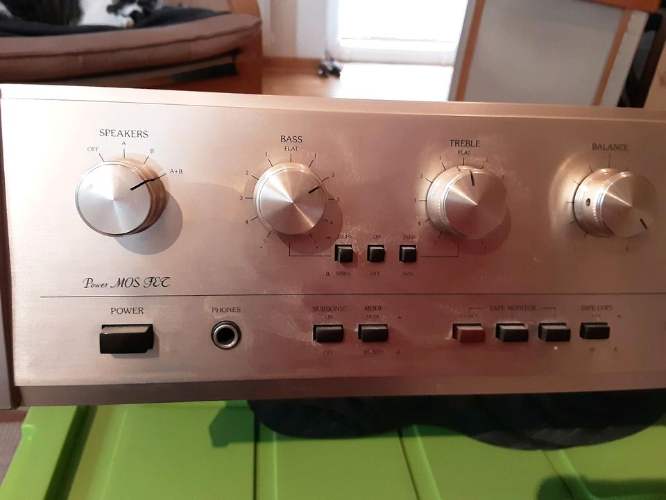 Accuphase Verstärker E- 204 in Marburg