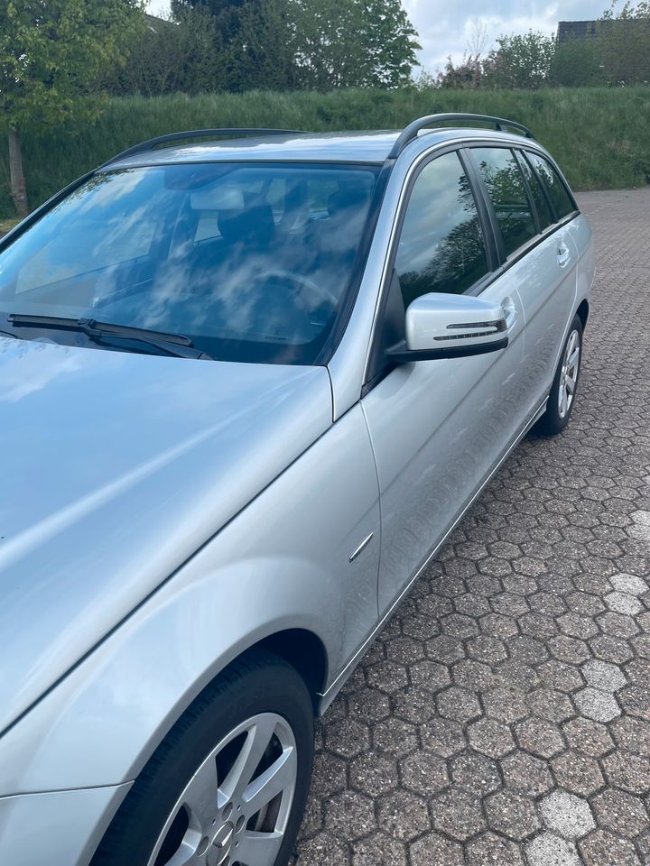 Mercedes C 180 Automatik 7G 123000km in Varel