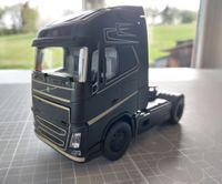 SIKU Control32 - 6731 Volvo FH 16 (1:32) Bayern - Wiesen Vorschau