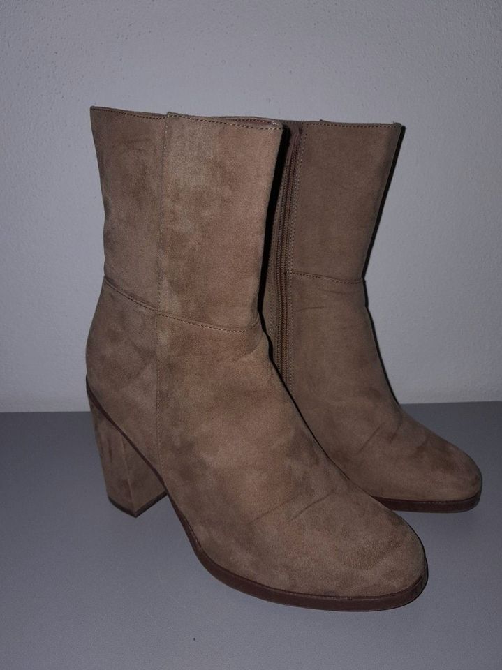 ATMOSPHERE Damen Velour Stiefel beige Gr.37   NEU ungetragen in Dasing