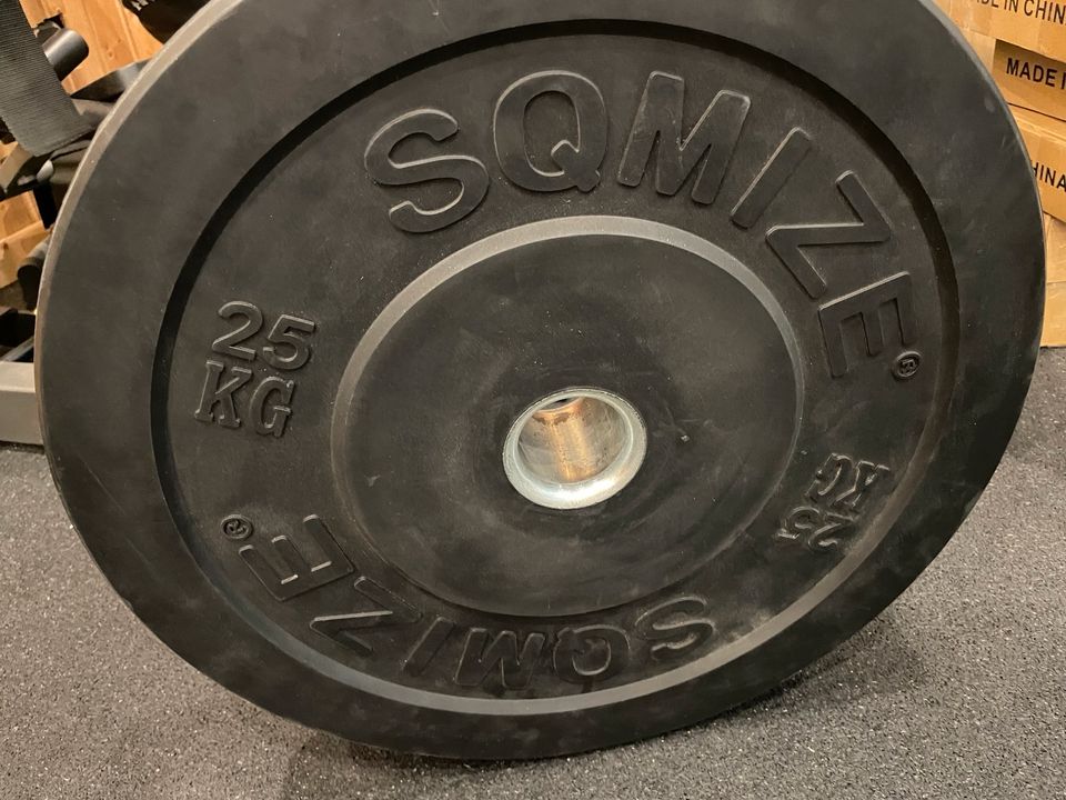 Sqmize bumper plates 25 KG in Düsseldorf