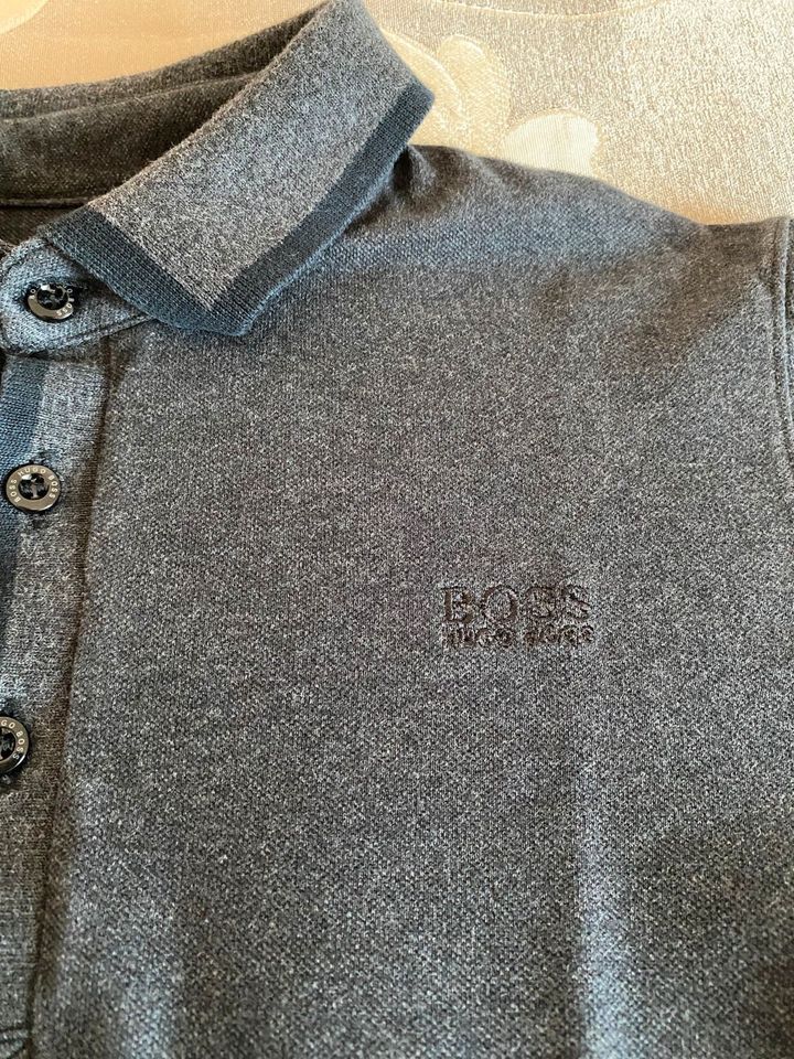 Original Hugo Boss Kind Sweatshirt und Polohemd langarm Gr.152 in Metzingen