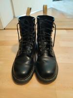 Dr. Martens Boots Hannover - Döhren-Wülfel Vorschau
