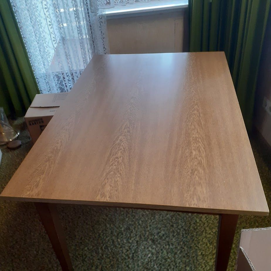 Tisch, Sehr stabil, H74cm, L1,20 in Waldeck