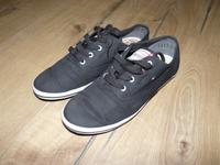 Sportschuhe/Sneakers v. TOMMY HILFIGER in schwarz-Gr. 42 Nordrhein-Westfalen - Leverkusen Vorschau