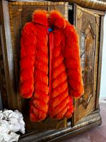 Escada Sport Mantel aus Fuchsfell knallorange Bayern - Berg Vorschau
