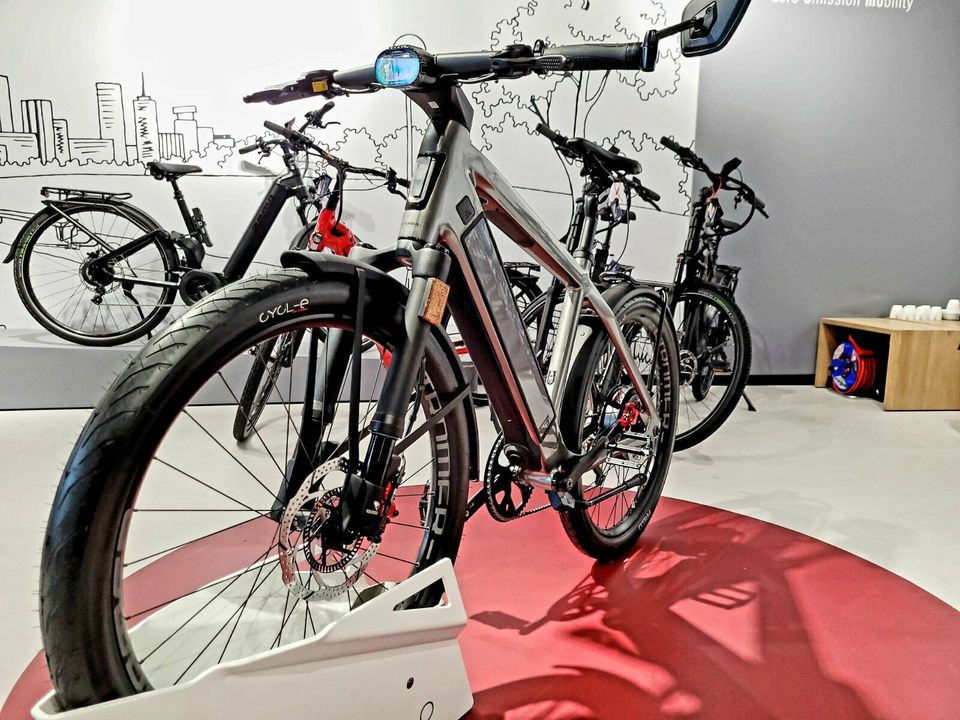 Stromer ST5 ABS RH: L 11G 27,5" DI2 983Wh mit Federgabel S-PEDELE in Borken