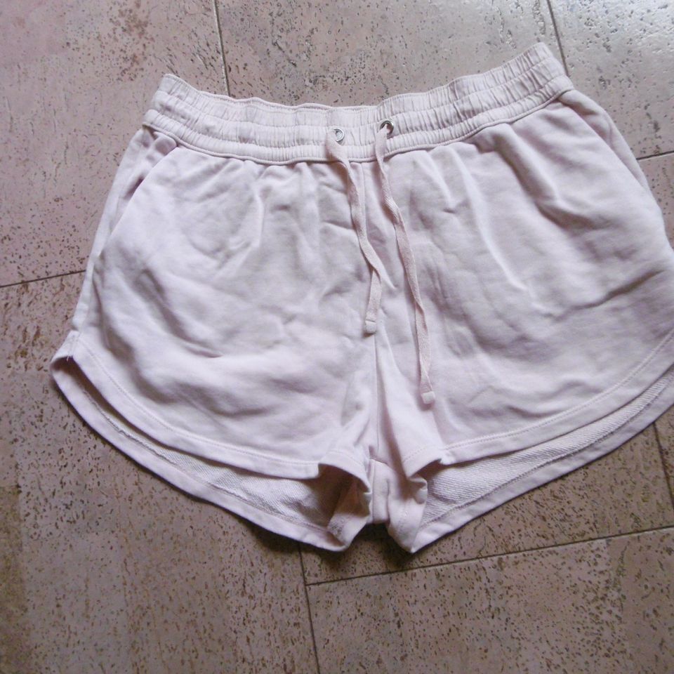 Damen - H&M basic - Shorts, Hotpants - rose - Gr M (38) - neuw. in Kronach