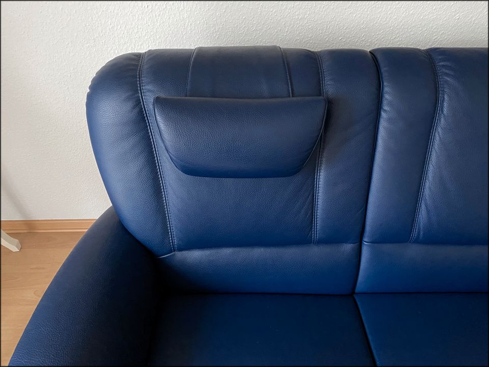 Neuzustand SEGMÜLLER Sofa 3 + 2-Sitzer - Echtes Leder 'royalblau' in Berlin