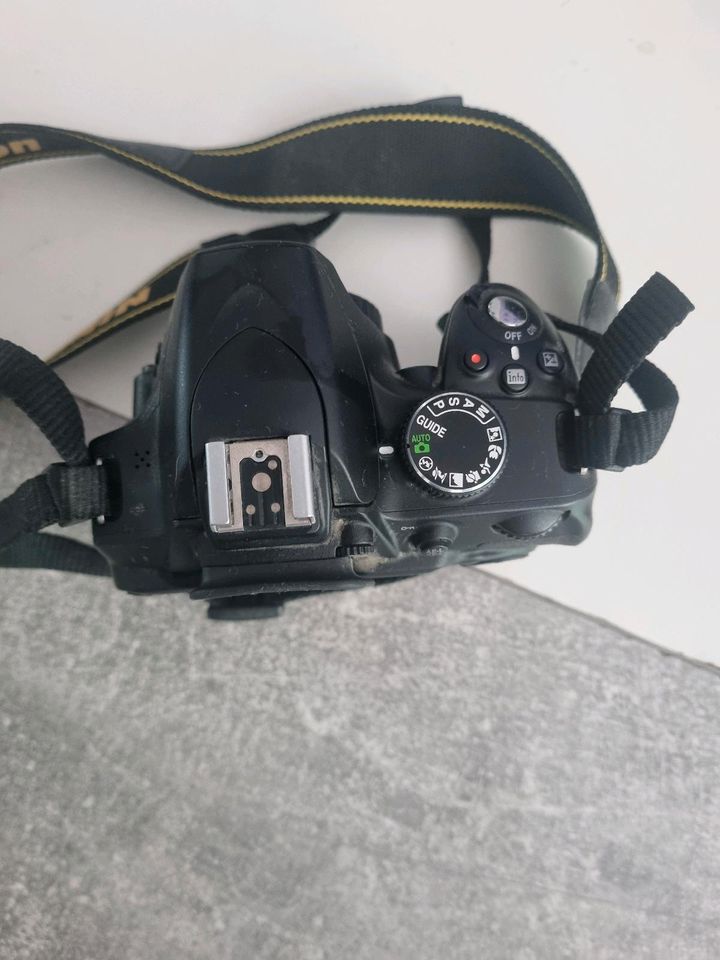 Spiegelreflexkamera von Nikon in Haiger