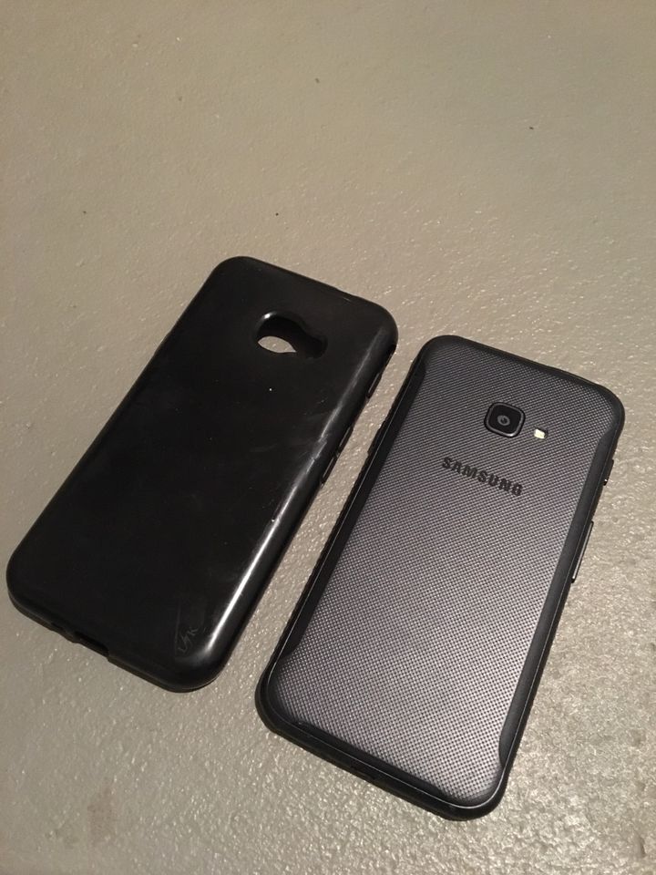 SAMSUNG Galaxy XCover 4 gut 16 GB Hülle in Trierweiler