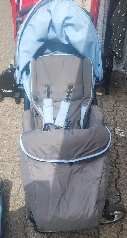 [FAST NEU] Hauck 3 in 1 Kinderwagen in Berlin