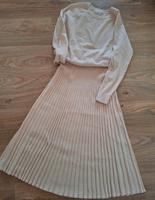 Neues Set bestehend aus 1 Rock und passendem Pullover von Mango Pankow - Prenzlauer Berg Vorschau