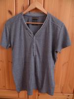 Herren T-Shirt Kurzarm Gr. M hellgrau (REVIEW-NEVER ESTABLISHED) Hessen - Wiesbaden Vorschau