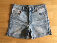 BROADWAY Jeans / kurze Hose / blau / Größe S Niedersachsen - Brake (Unterweser) Vorschau