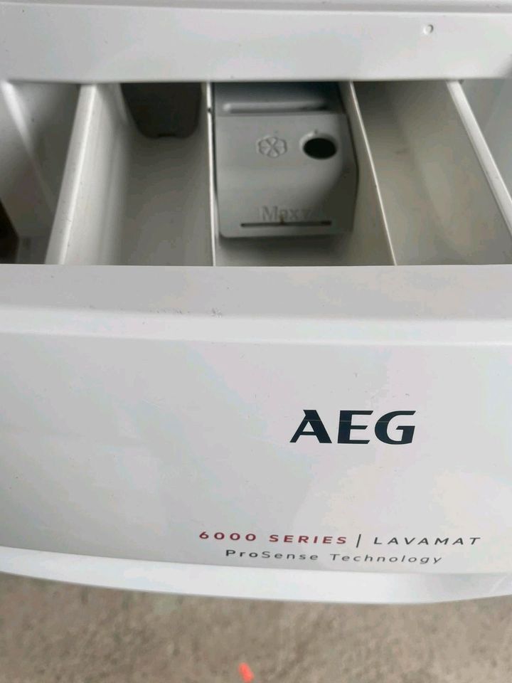 AEG Waschmaschine 8 Kg 1600 Umdrehungen A+++ Lieferung Möglich. in Regensburg